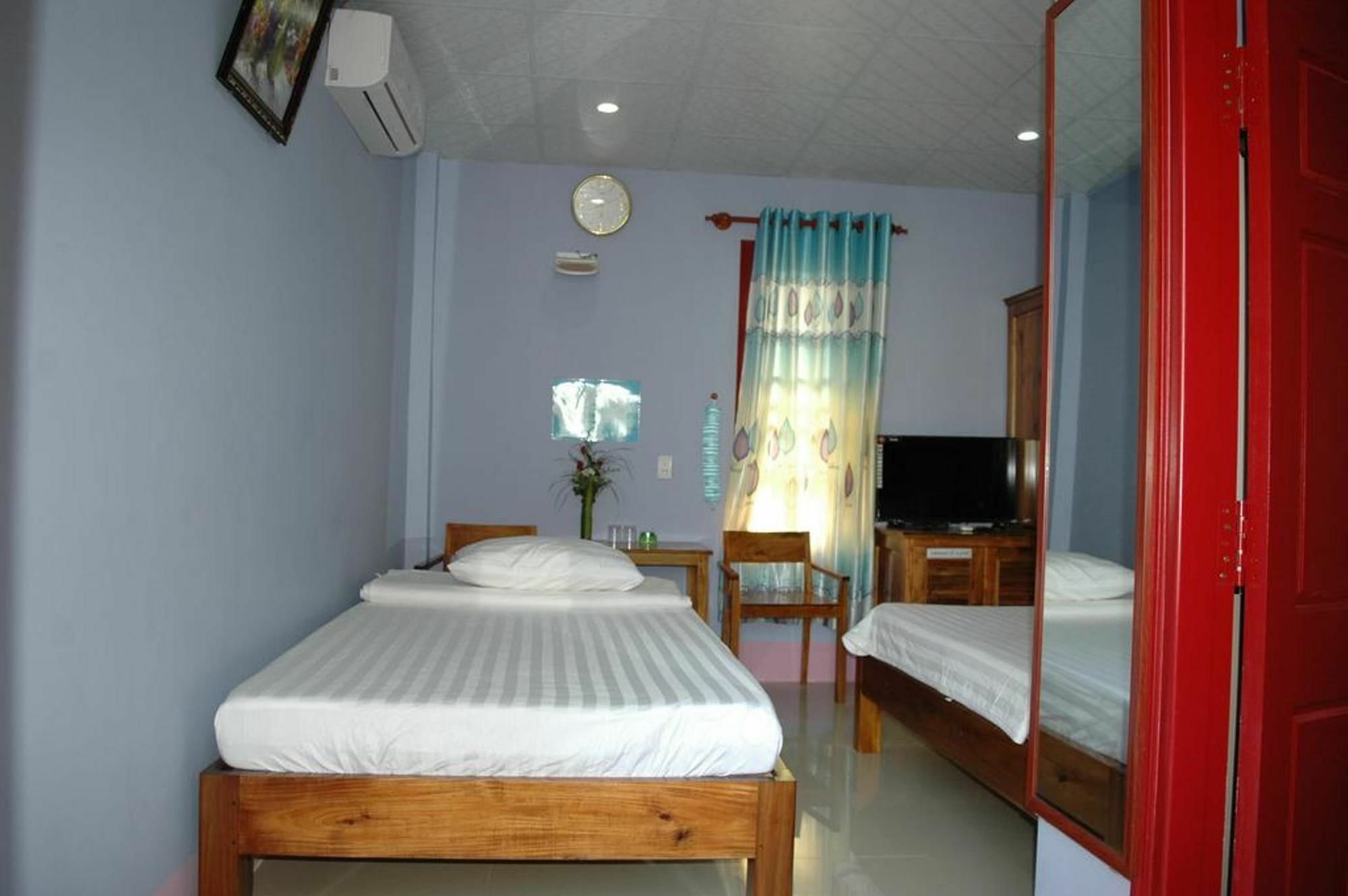 Ha Phat Hotel Duong Dong  Eksteriør billede
